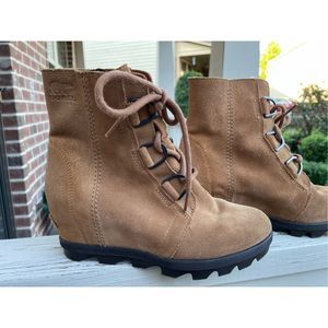 Sorel Tan Leather Boots_Size 4